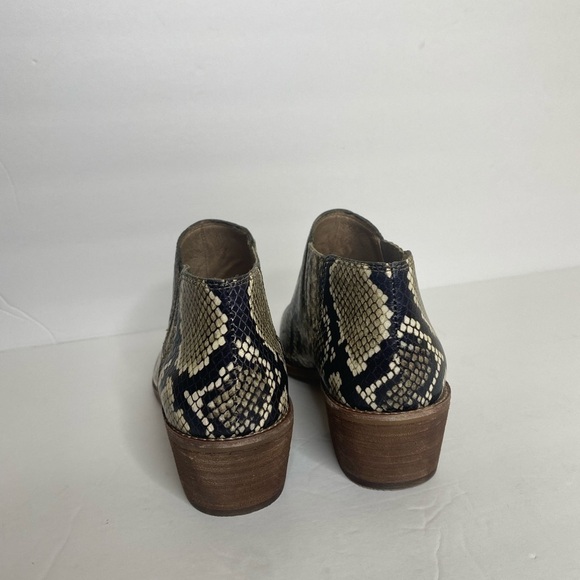 Madewell Sonia Low Leather Snakeskin Chelsea Boot - Picture 4 of 7
